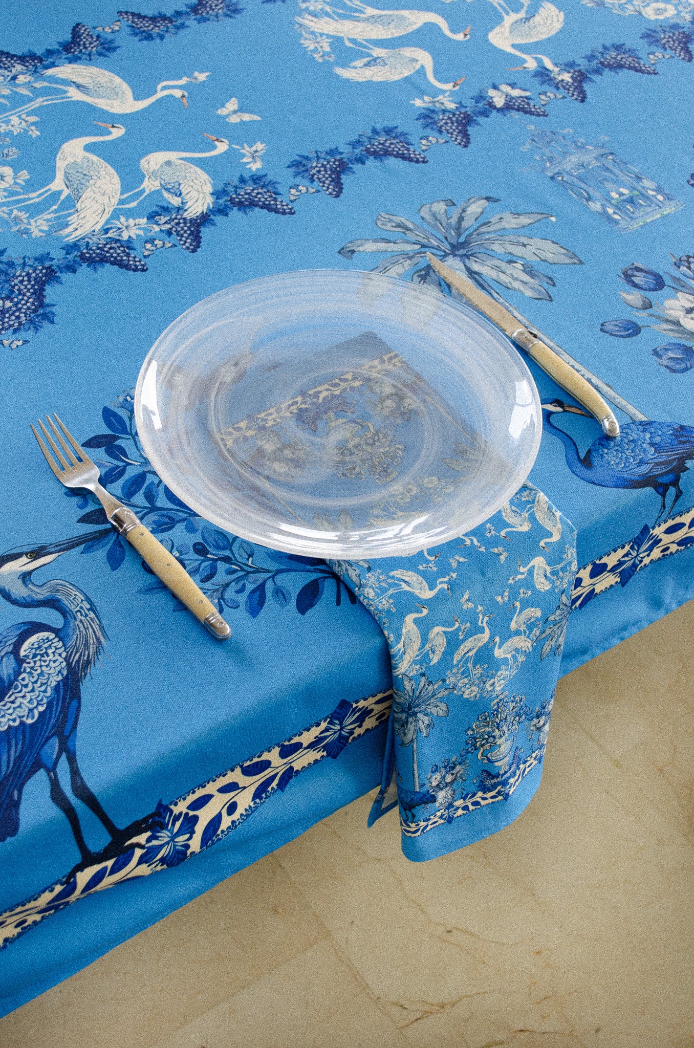 Mantel Blue Day